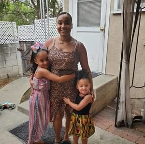 Meet your Posher, Ebonie